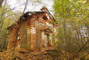 Какие тайны скрывает часовня-усыпальница рода Друцких-Любецких в д.Козловщина?