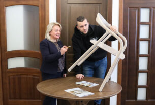 Мебель Поставского мебельного центра произвела фурор на выставке в Москве