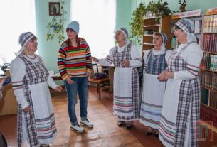 На прошлой неделе сцена Юньковского СДК стала съемочной площадкой для передачи «Наперад у мінулае»