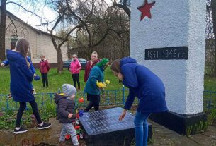 Поставский лесхоз посетил главный государственный инспектор труда Яков Жулев