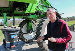 Гимназия, лынтупская, гуцкая СШ и погранкомендатура «Поставы» награждены за участие в «Неделе леса»