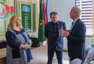 Поставский лесхоз посетил главный государственный инспектор труда Яков Жулев