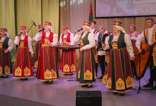 Кто приедет на ХХХІІ Международный фестиваль народной музыки «Звіняць цымбалы і гармонік»?