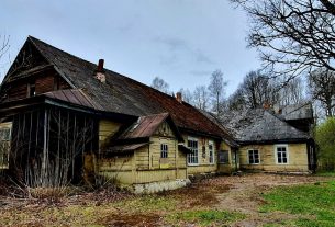 Усадьба художника Альфреда Ромера в Поставском районе продана на аукционе