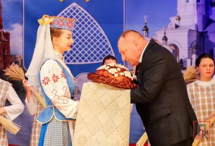 Фоторепортаж: Районный праздник "Дожинки" в Поставах