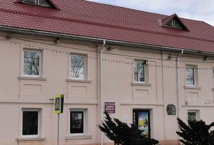 Уже 65 лет за дороги Поставщины несут ответственность работники филиала «Поставское ДРСУ-132»