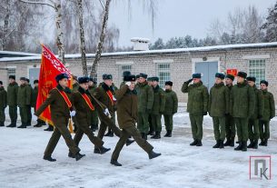 В Поставах объявлен смотр-конкурс на лучшее новогоднее оформление