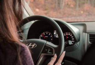 Женщины рулят! Какие виды транспортных средств «укрощают» поставчанки?