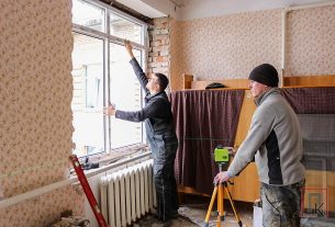 «Неделя леса». Работники Дуниловичского дома-интерната и проживающие посадили ели и берёзы на площади 0,4 гектара