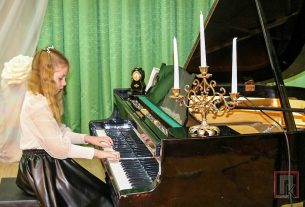 «Поезд Победы» совершил патриотический пробег к сожженной деревне Альцы