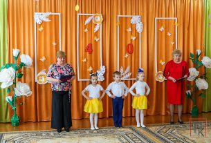 Опрос: Что значат государственные символы Беларуси — флаг, герб и гимн — для поставчан?