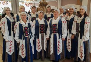 В хозяйствах Поставщины заготавливают кормовые травы