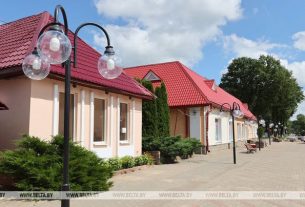 Литературная столица расцветает на глазах. Как Городок обновляется ко Дню белорусской письменности