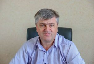 Константин Гайлевский рассказал о работе агропромышленного объединения на базе Поставского молочного завода