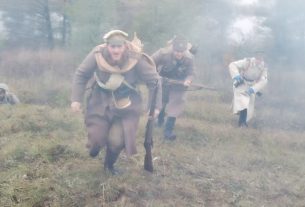 Видеорепортаж: Реконструкция боя Первой мировой войны вблизи д. Дуки Поставского района