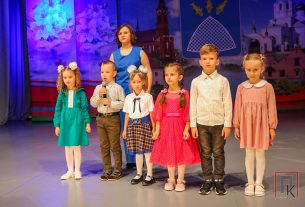 Алла Кравченко работает учительницей начальных классов в СШ №3 уже 35 лет