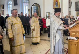 С грамотами, дипломами, премиями и подарками вернулись с областных «Дожинок» представители Поставщины