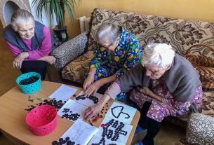 23 ноября на дороге Браслав-Поставы возле аг. Курополье машина съехала в кювет