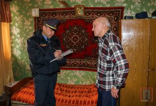 Милиционеры посетили подучётных и адреса, где собираются любители спиртного