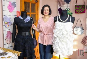 Один из лучших операторов машинного доения ОАО «Хотилы-агро» Светлана Браздаускайте с «Астронавтом» на «ты»