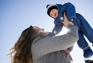 Пособия по уходу за ребенком в возрасте до трех лет увеличиваются с 1 февраля