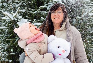 Пособия по уходу за ребенком в возрасте до трех лет увеличиваются с 1 февраля