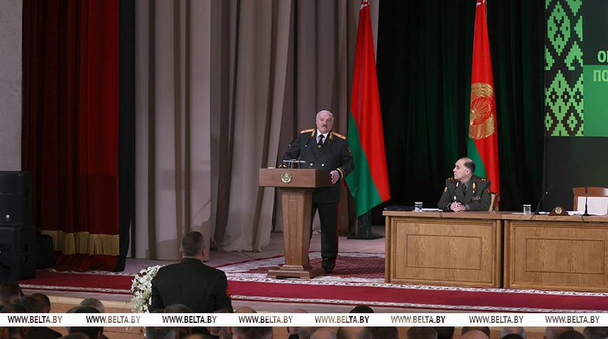Лукашенко собрал расширенное совещание с силовиками на тему национальной безопасности