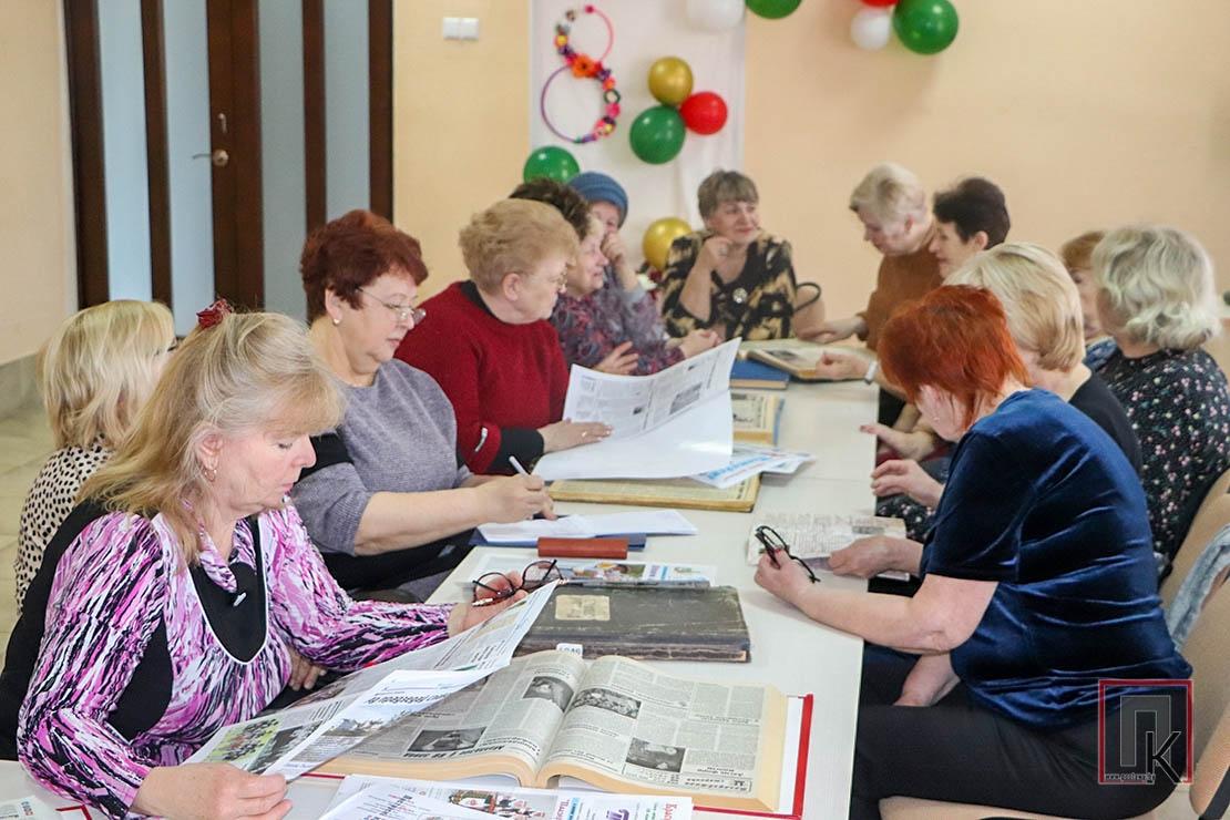 Журналисты «ПК» встретились с работниками и посетителями Поставского ОДП для граждан пожилого возраста ТЦСОН