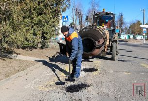 2024 год для Конституции нашей страны юбилейный: 15 марта ей исполняется 30 лет