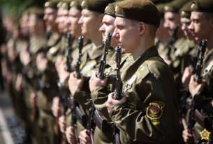 23 апреля начинается отправка граждан Беларуси, призванных на срочную военную службу