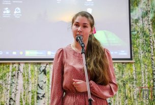 47 учащихся приняли участие в районном этапе творческого конкурса чтецов "Живая классика"