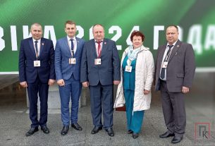 Сегодня в Минске начал свою работу народный форум — в столицу со всех уголков страны съехались делегаты ВНС