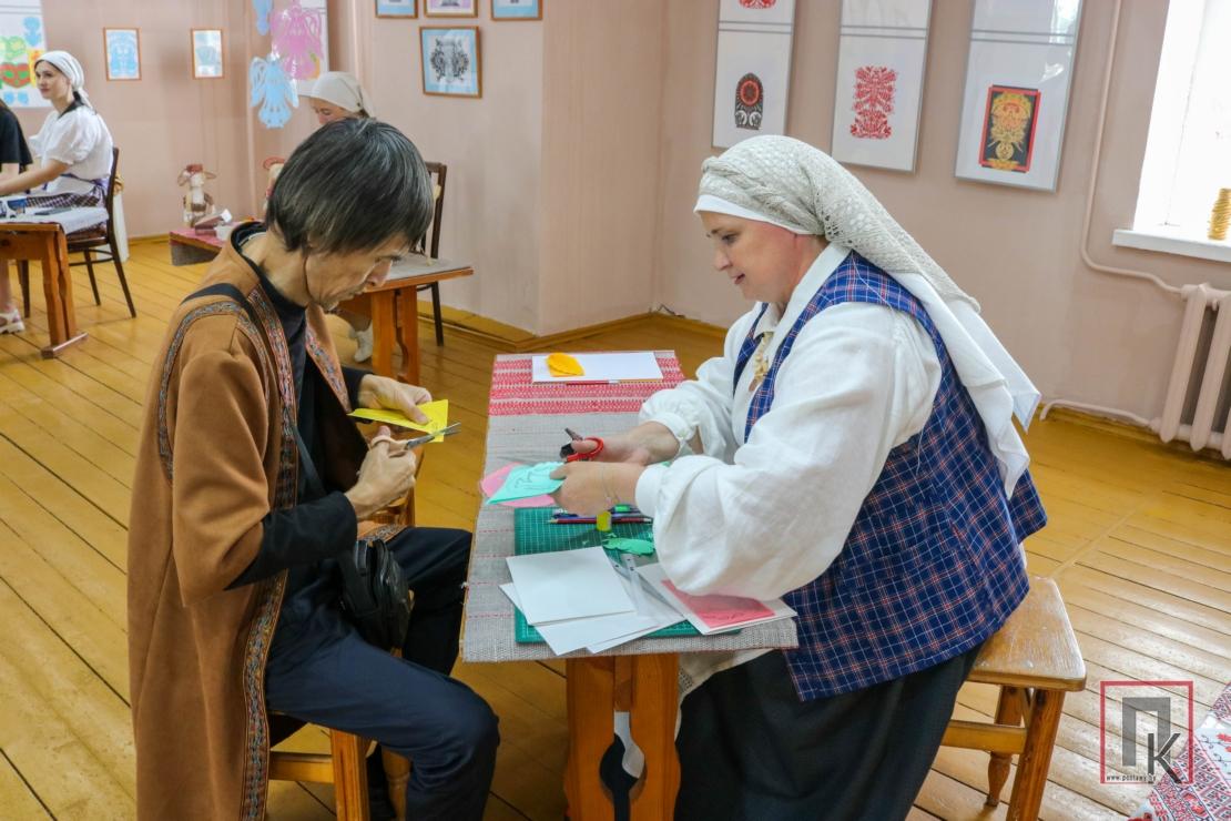Фоторепортаж: В Доме ремёсел “Стары млын” прошёл праздник традиционного творчества “Скарбонка народных талентаў”