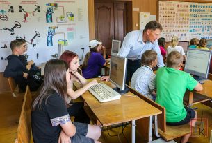 В формате открытого диалога прошла встреча руководства района с лидерами БРСМ