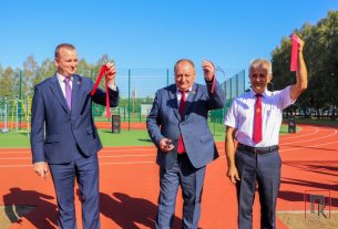 Фоторепортаж: Торжественное открытие обновленного стадиона СШ №1 в Поставах