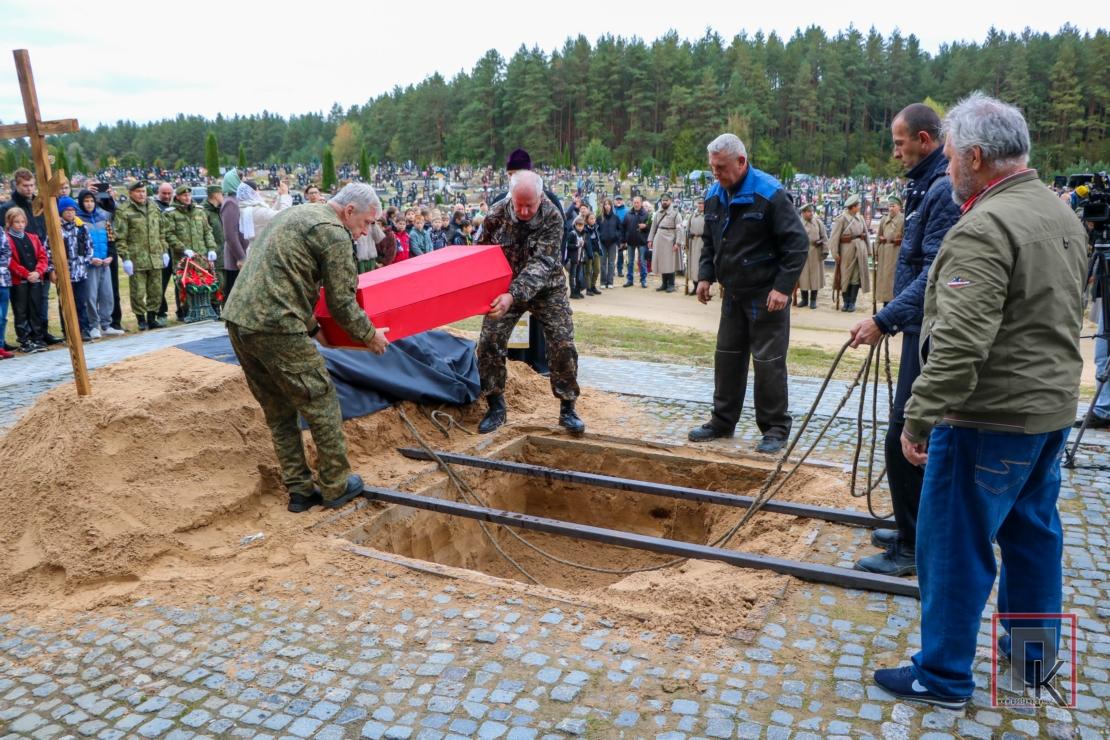 Фоторепортаж: В Поставах перезахоронили останки воинов, погибших во время Первой Мировой войны