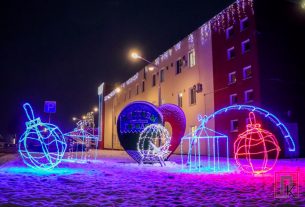 Видео- и фотофакт: Поставы преобразились к Рождеству и Новому году