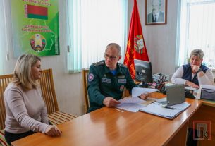 Сергей Мелешкин провёл выездной личный приём граждан в аг. Юньки