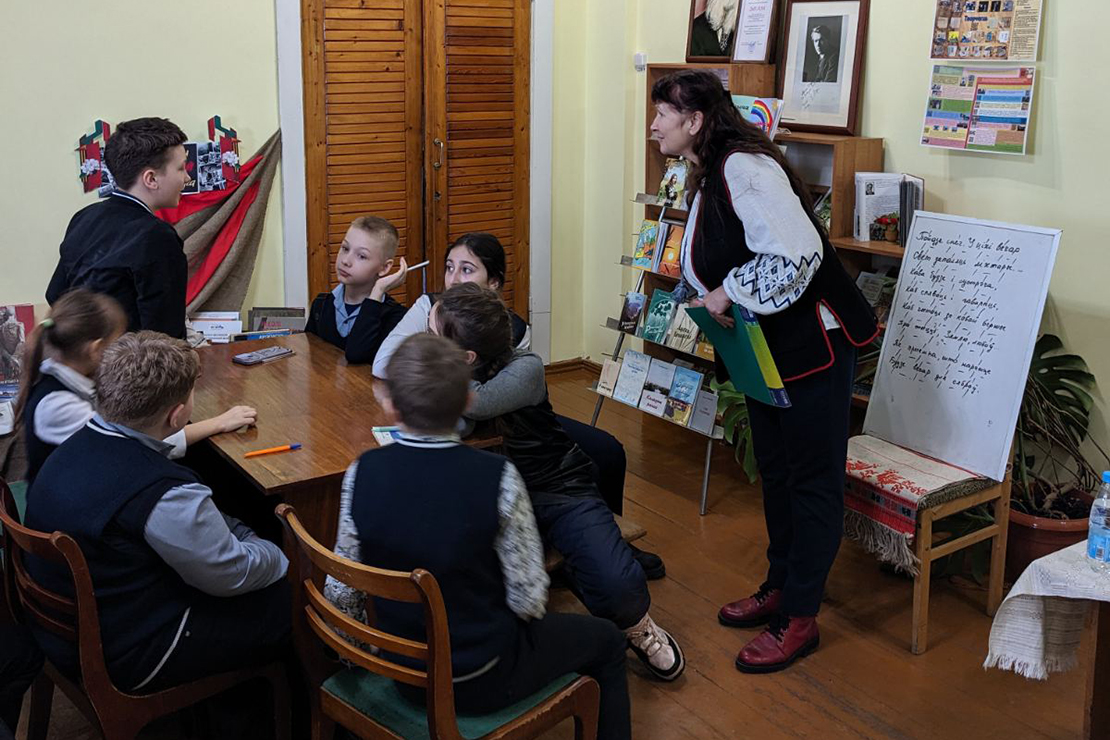 У Пастаўскай дзіцячай бібліятэцы імя У. Дубоўкі правялі майстар-клас "Азбука вершаскладання"