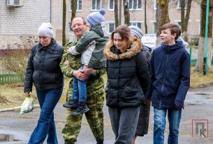 Работники филиала «Поставское ДРСУ-132» делают многое по грейдированию, ремонту и асфальтированию дорог и улиц.