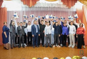 31 марта дипломы об окончании Поставского государственного колледжа получили 25 молодых людей