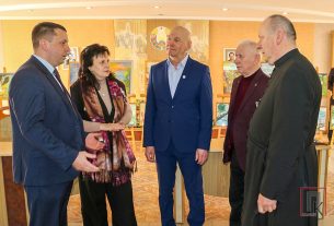 В магазине «PROЗапас» открылась выставка-продажа куличей и других кулинарных изделий