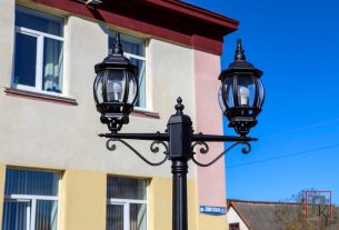 33 гектара в день засевает яровыми механизатор ОАО «Камайский-агро» Иван Ярковский