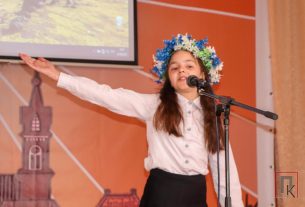 42 учащихся приняли участие в районном этапе республиканского конкурса юных чтецов "Живая классика"