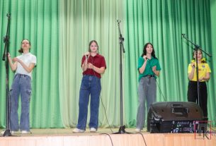 Фоторепортаж: Районный чемпионат по игре КВН среди школьных команд