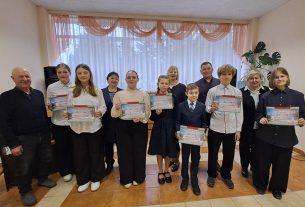 Музыкальная гостиная "Живи ярко" вновь распахнула свои двери для увлечённой творческой молодёжи