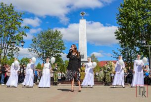 Фоторепортаж: В Поставах отметили 80-летие Великой победы