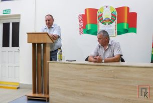 Сергей Чепик в рамках Единого дня информирования посетил коллектив УП ЖКХ Поставского района