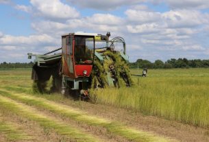 В Камаях открыли социально значимый объект — станцию обезжелезивания