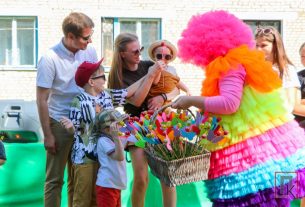 Фоторепортаж: Праздник улиц Космонавтов и Станкевича